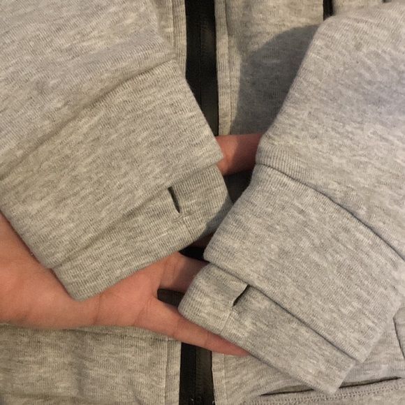 Champion Jacket, like new - Picture 3 of 6